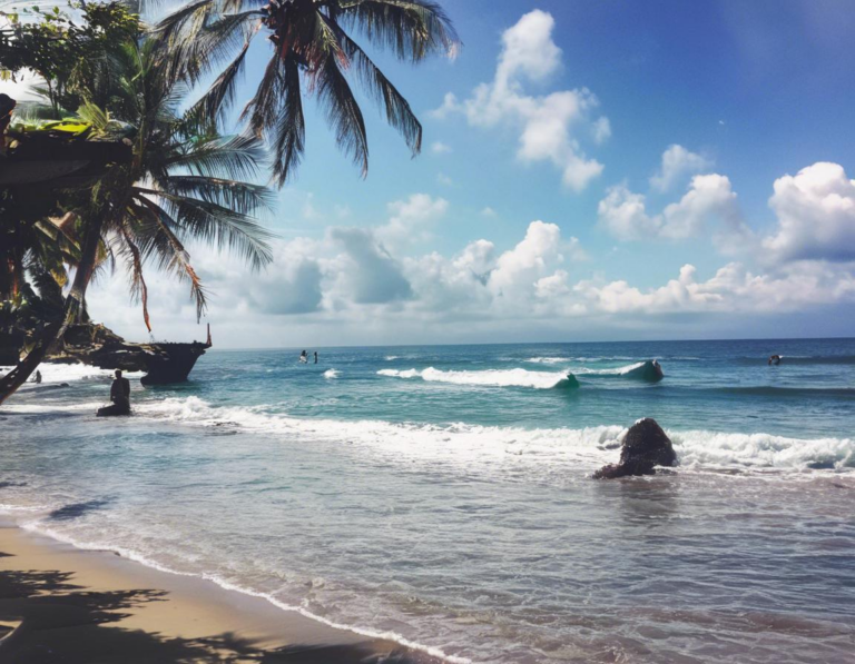 Menjelajahi Pantai-Pantai Indah di Bali