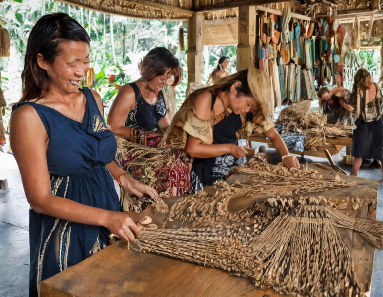 2. Mengapa Wisata Kerajinan Tangan di Bali Menarik?