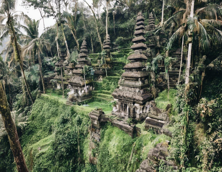 Menjelajahi Pura Tersembunyi di Bali: Sebuah Pengalaman Spiritual yang Mendalam