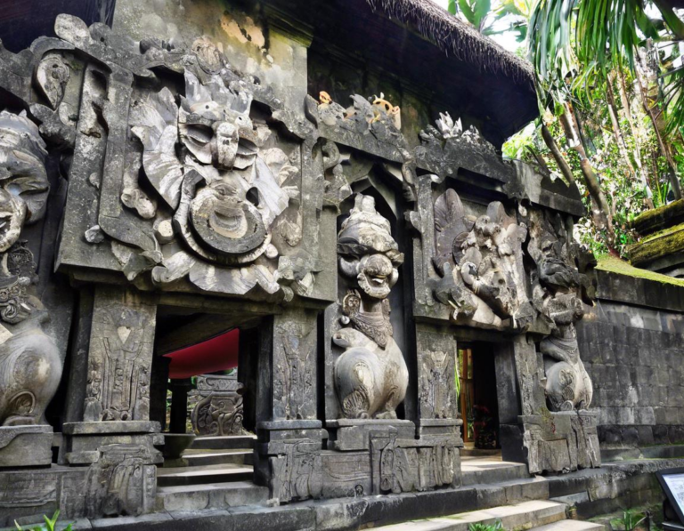 Menjelajahi Sejarah Bali melalui Museum