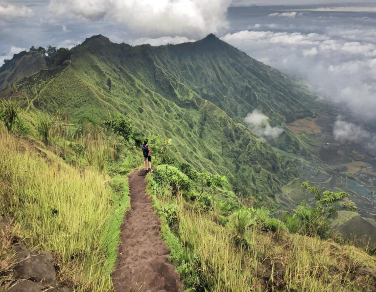 Rute Pendakian Gunung Batur dan Tips Menghadapinya